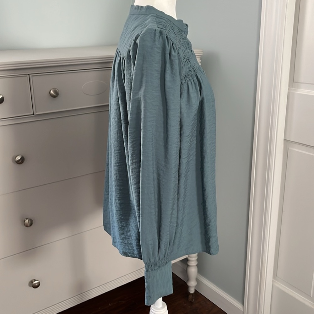 NWoT Ann Taylor Blouse - Picture 6 of 6